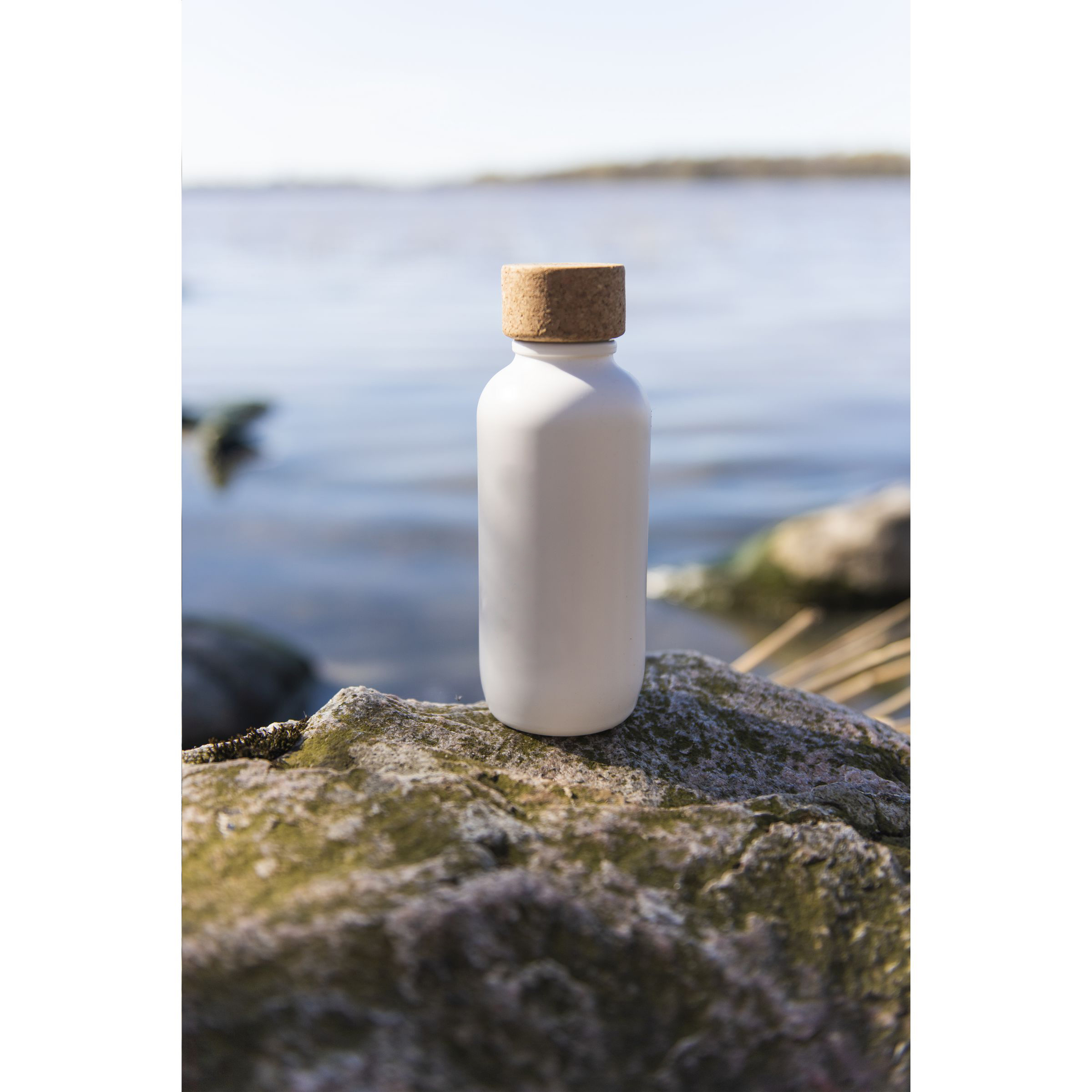 Eco Bottle 650ml Plant Based - White