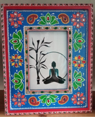 HAND PAINTED PHOTO FRAME